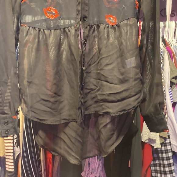 Black ladies Top Blouse blac red lips see through material mesh Material Girl XS - Picture 3 of 6